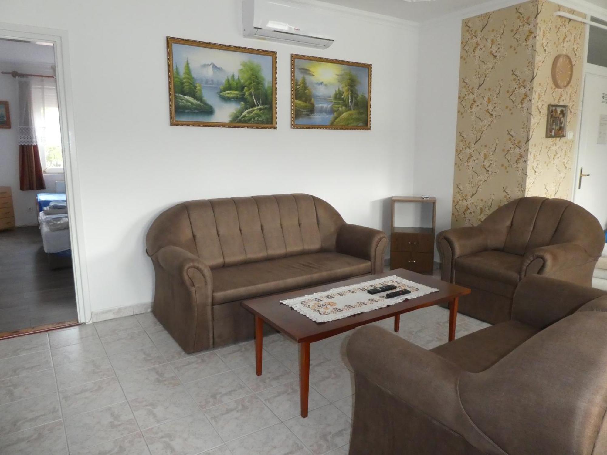 Appartement Halasi Szallashely à Hajdúszoboszló Extérieur photo