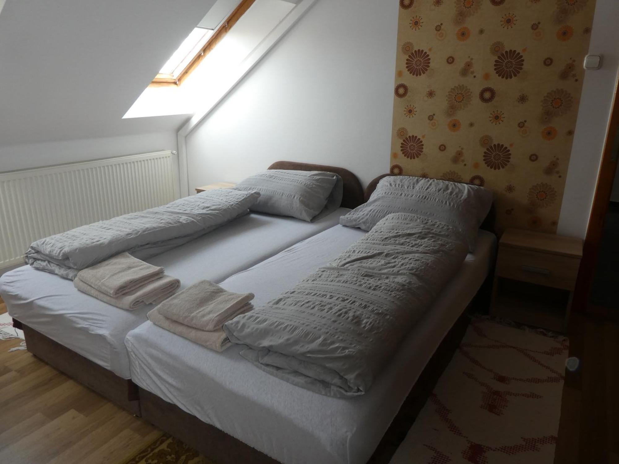 Appartement Halasi Szallashely à Hajdúszoboszló Extérieur photo